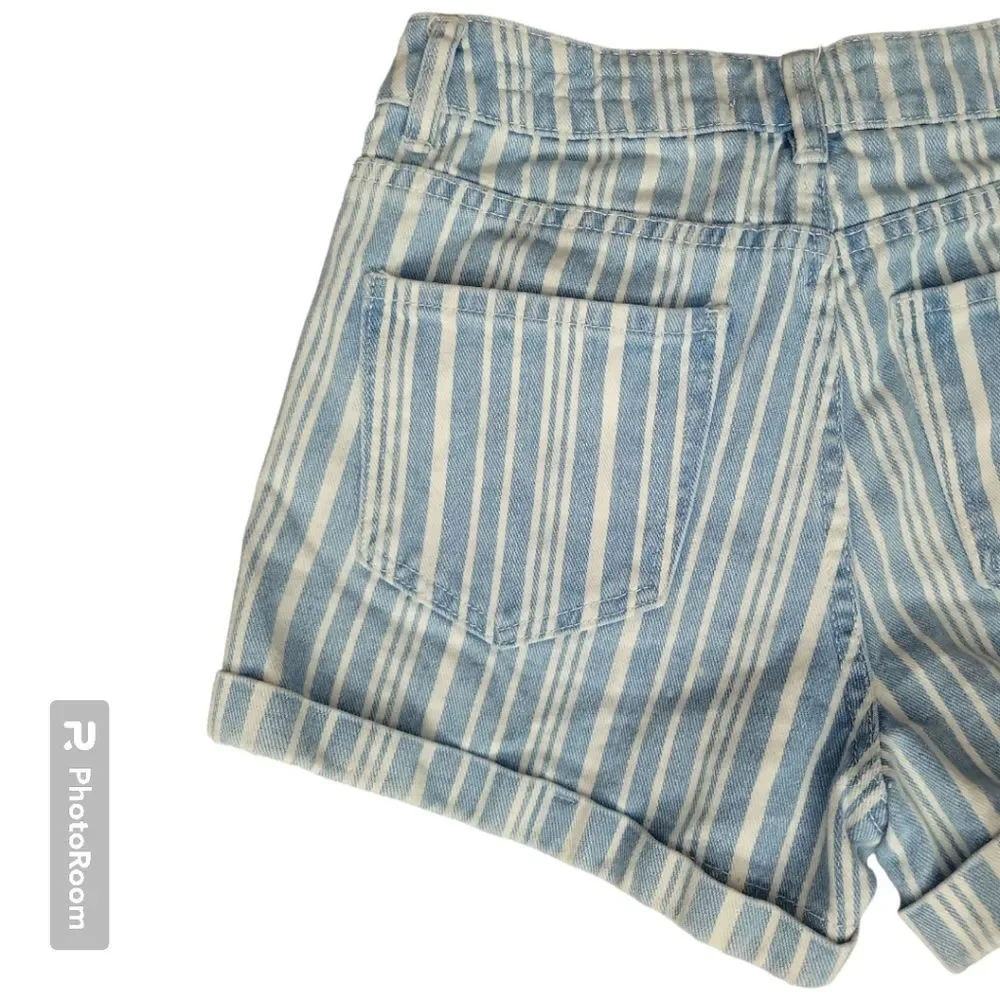 PACSUN BLUE&WHITE STRIPED HIGH WAISTED 'MOM SHORT' JEAN SHORTS - 25